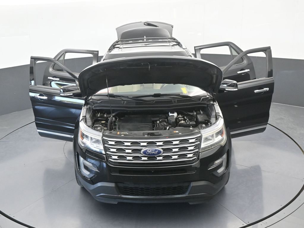 Used 2017 Ford Explorer Limited image 78