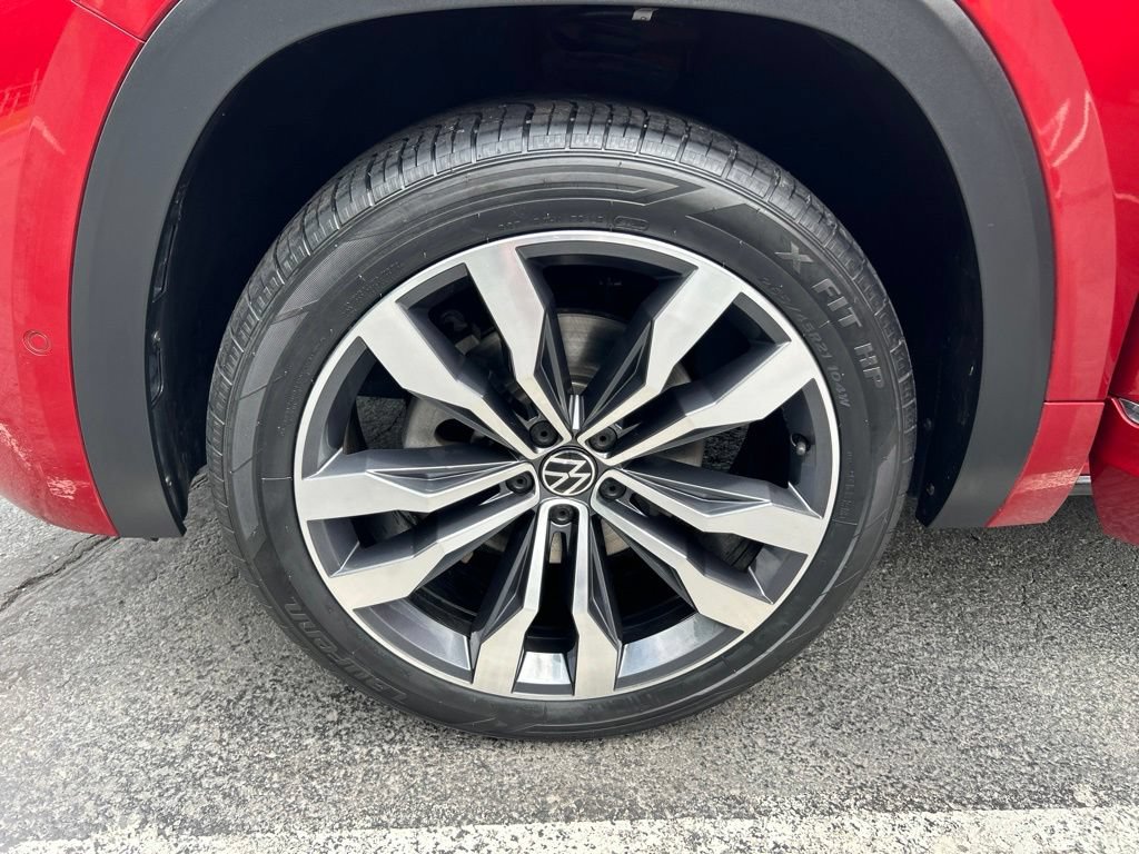 Used 2023 Volkswagen Atlas SEL Premium AWD/4WD image 30