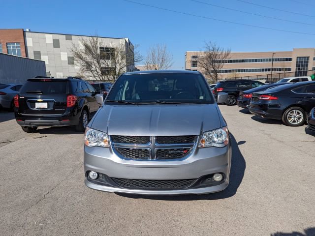 Used 2020 Dodge Grand Caravan SXT FWD image 4