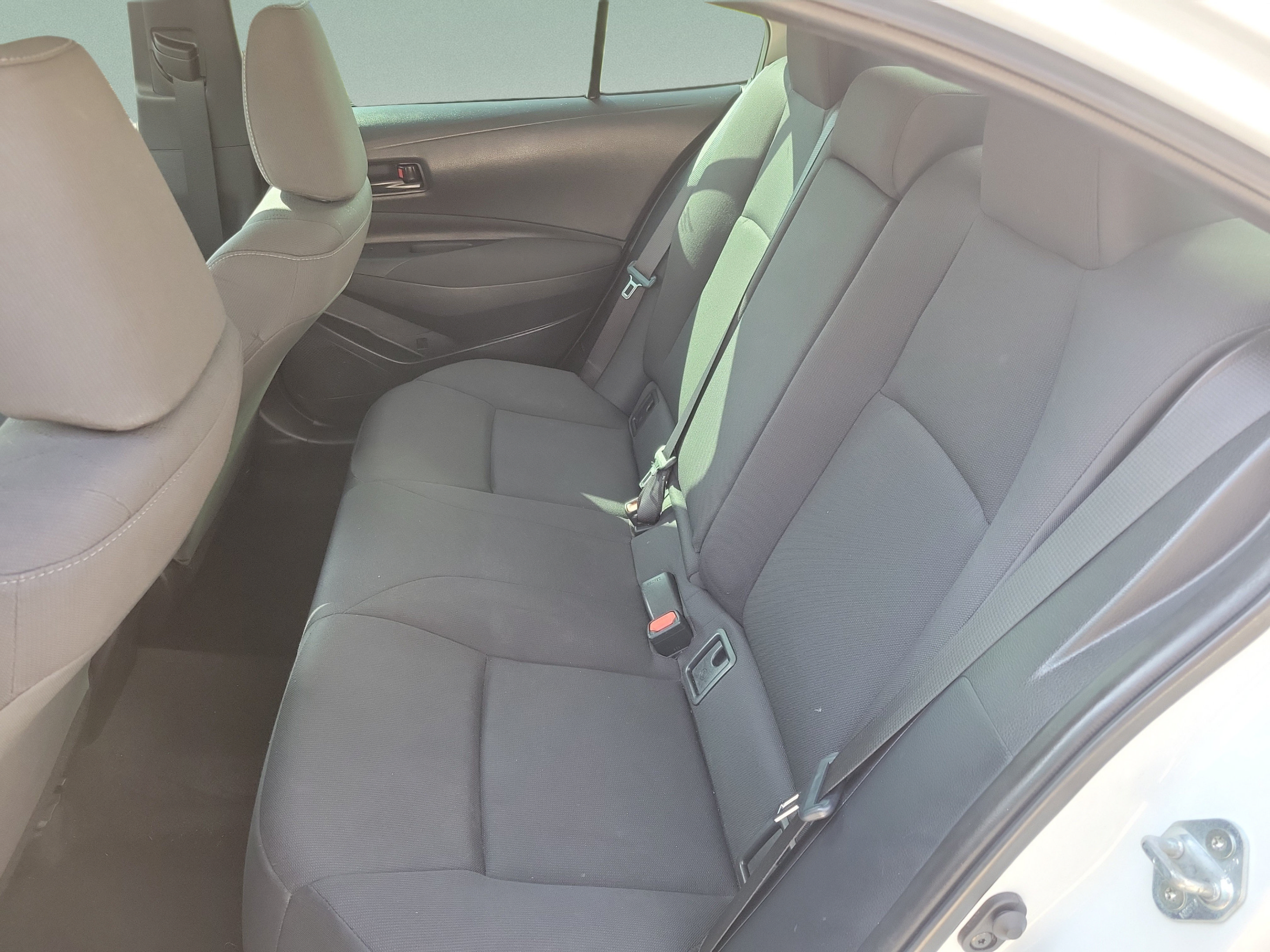 Used 2024 Toyota Corolla LE FWD image 29