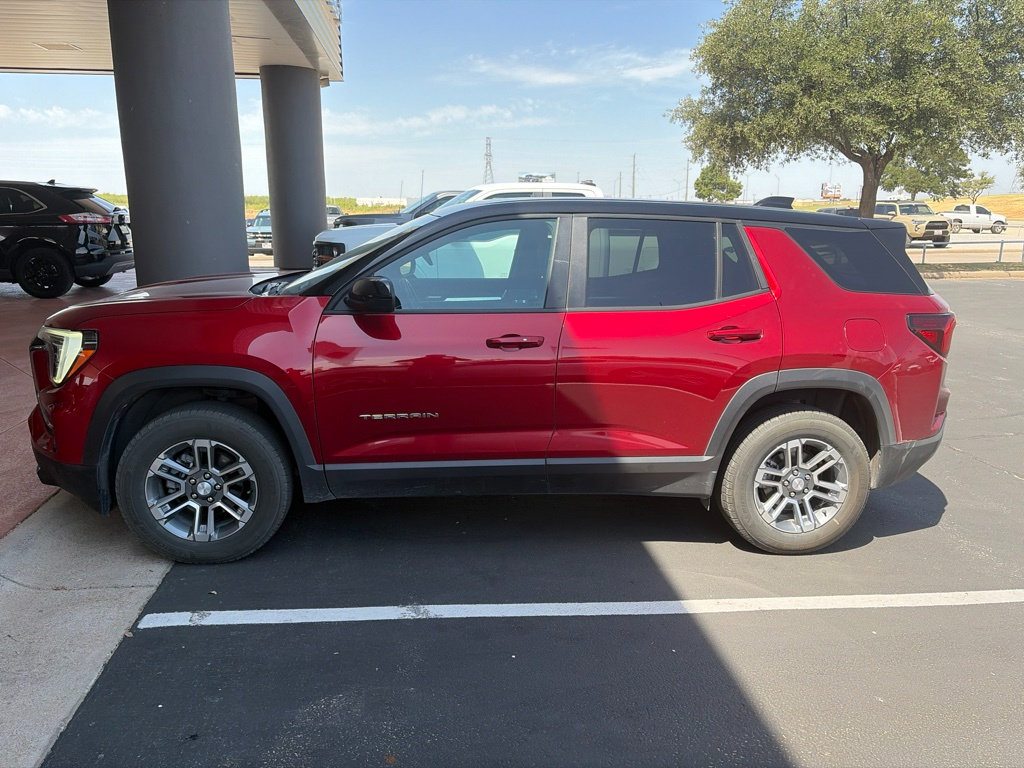 Used 2025 GMC Terrain Elevation AWD/4WD image 37