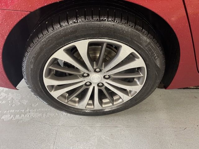 Used 2019 Buick LaCrosse Essence w/ Sun and Shade Package image 8