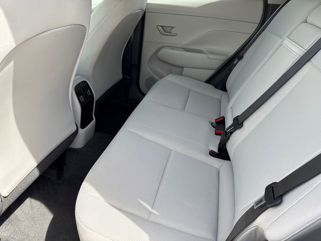 Used 2025 Hyundai Kona SEL image 15