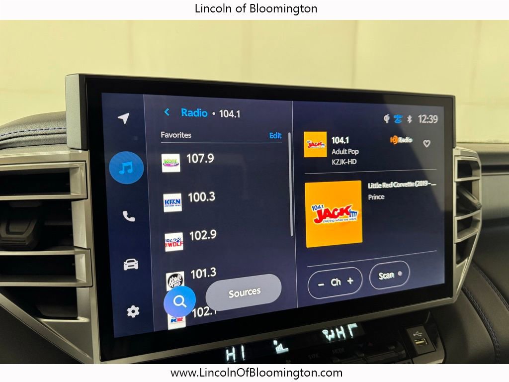 Used 2025 Toyota Tundra Platinum image 49