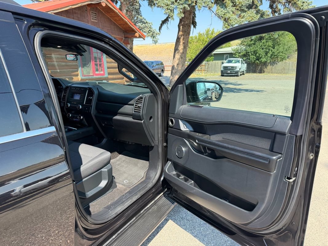 Used 2020 Ford Expedition XL AWD/4WD image 31