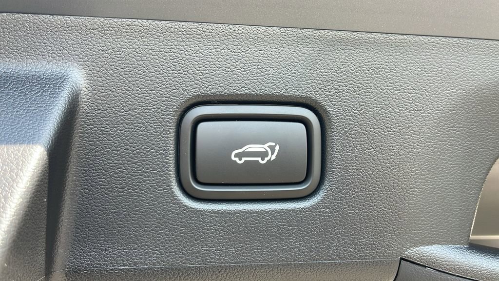 New 2025 Hyundai Tucson Limited image 31