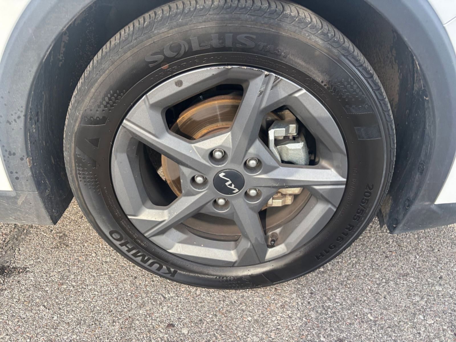 Used 2025 Kia K4 LXS image 30