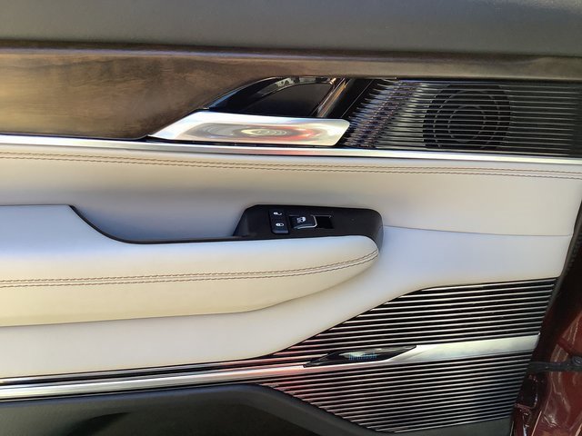 Used 2022 Jeep Grand Wagoneer Series II w/ Premium Group II image 28