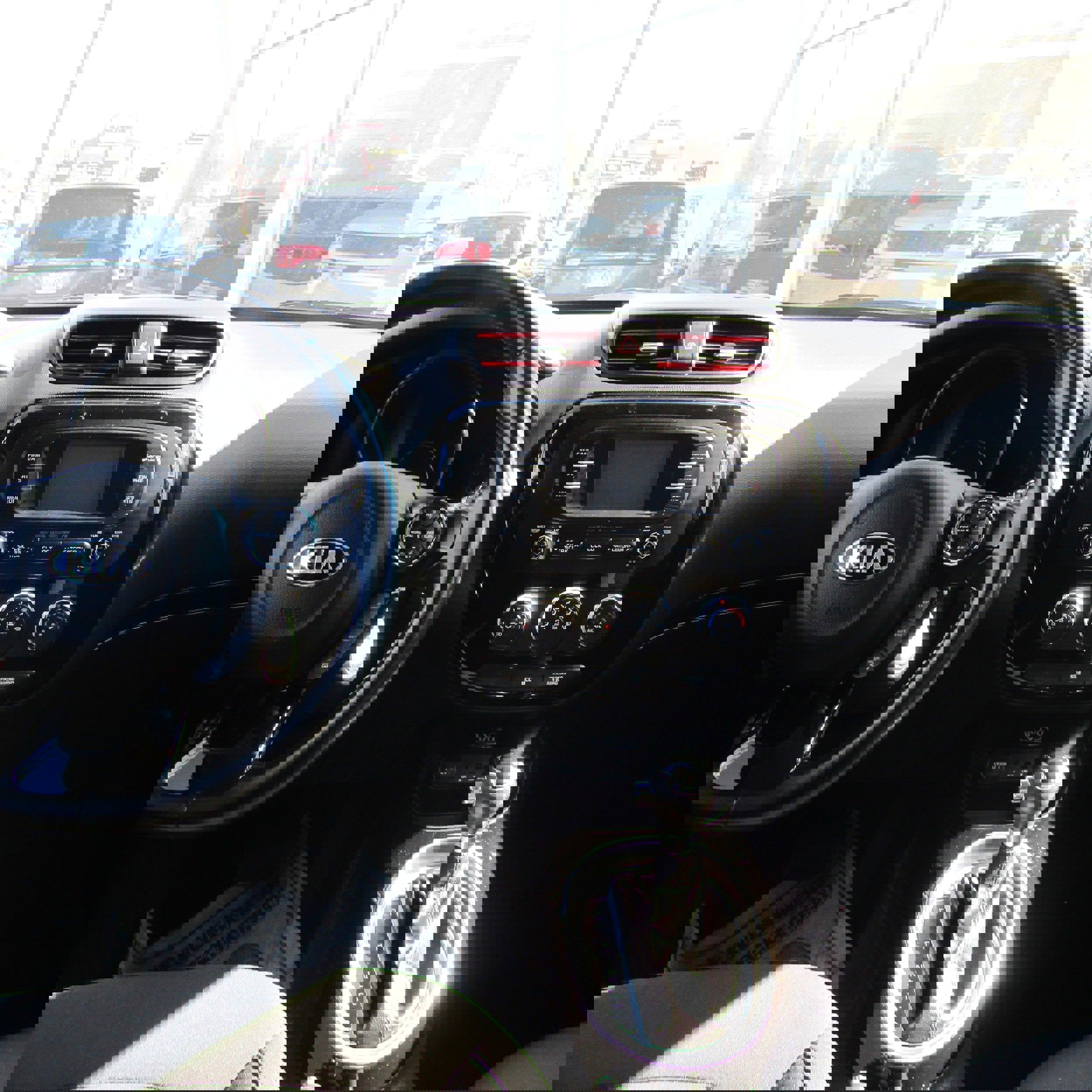 Used 2015 Kia Soul ! image 9