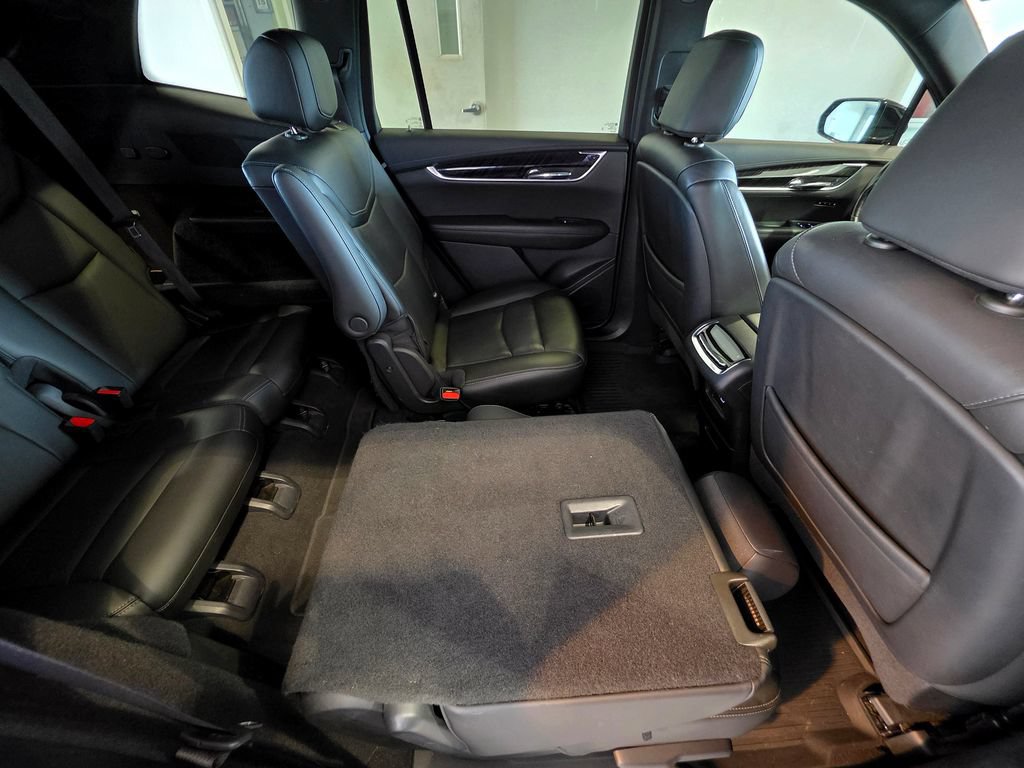 Used 2021 Cadillac XT6 Premium Luxury FWD image 63