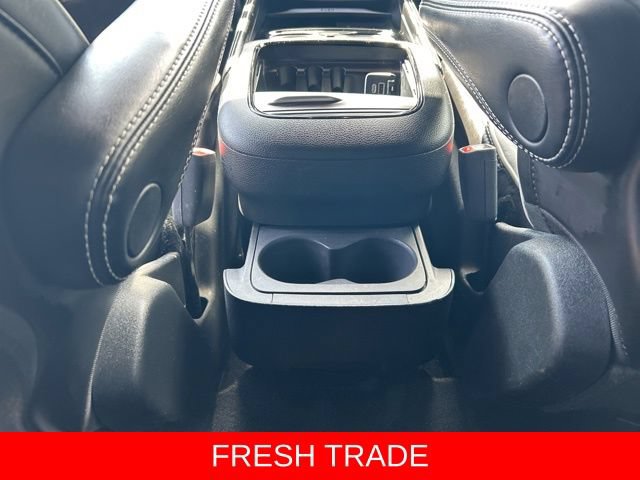 Used 2024 Chrysler Pacifica Premium FWD image 41