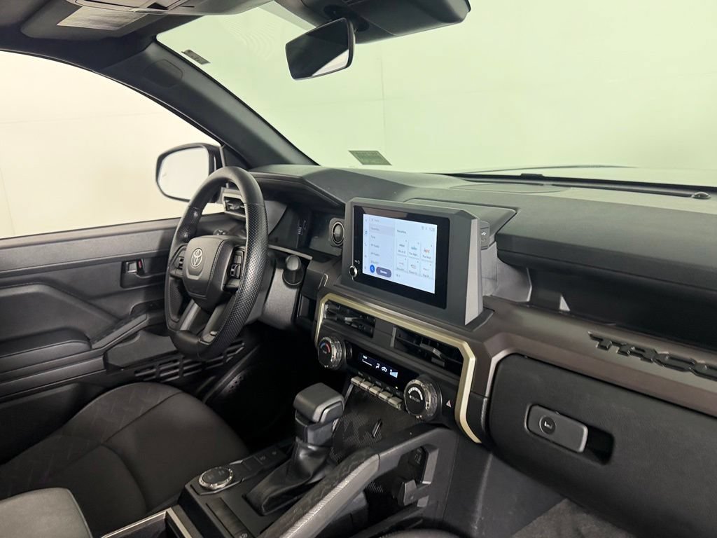 Used 2025 Toyota Tacoma SR5 RWD image 31