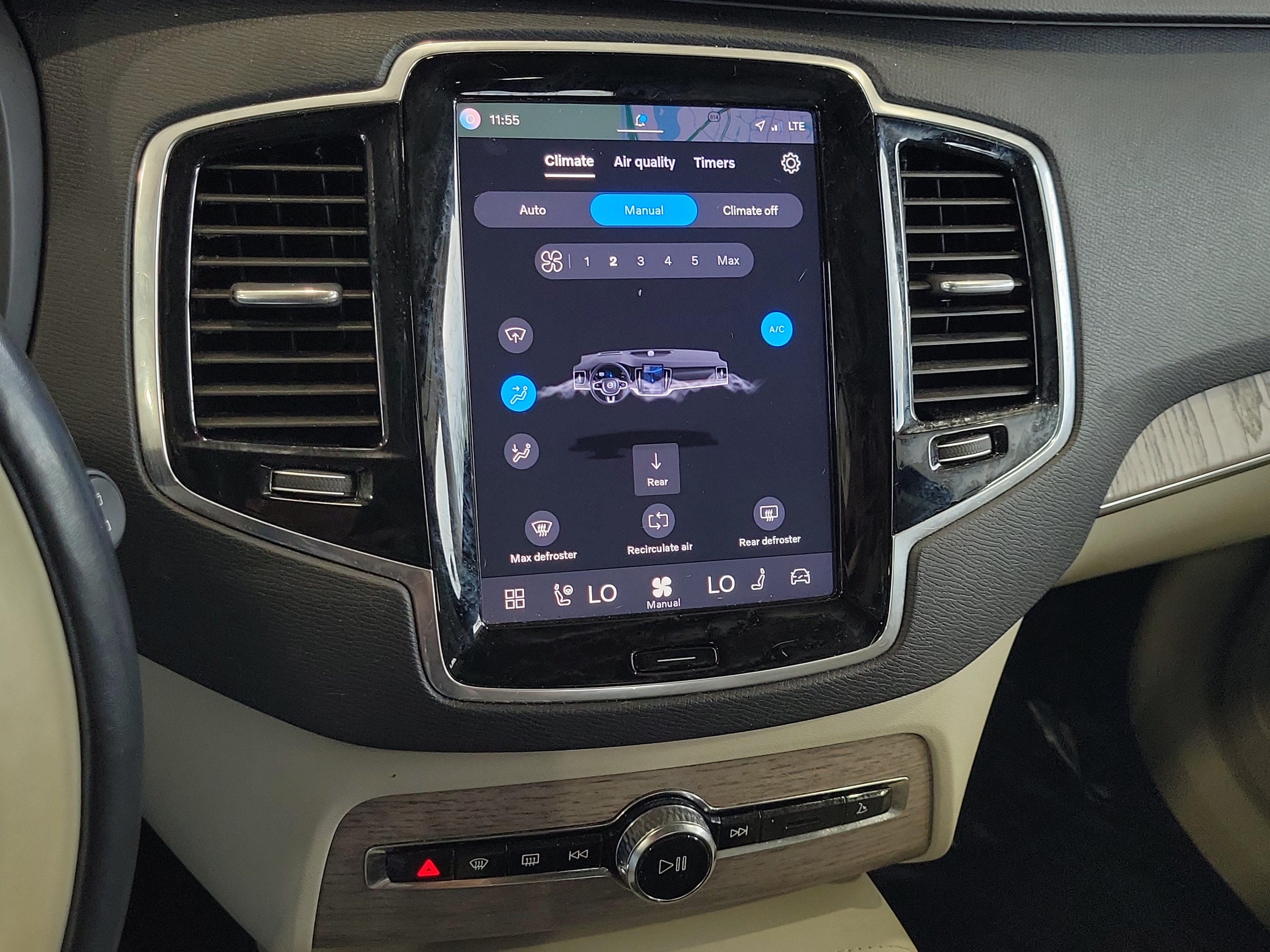 Used 2023 Volvo XC90 B5 Plus w/ Protection Package Premier AWD/4WD image 30