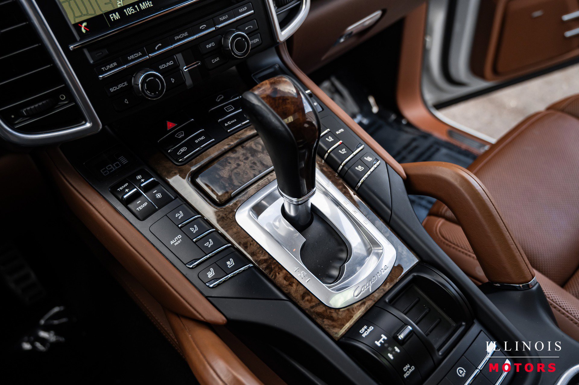 Used 2016 Porsche Cayenne S image 28