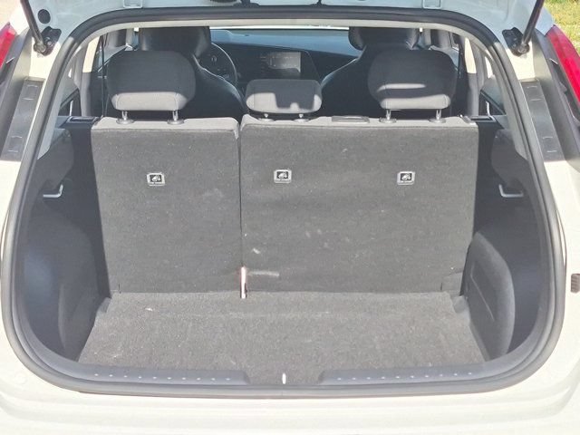 Used 2025 Kia Niro LX FWD image 28
