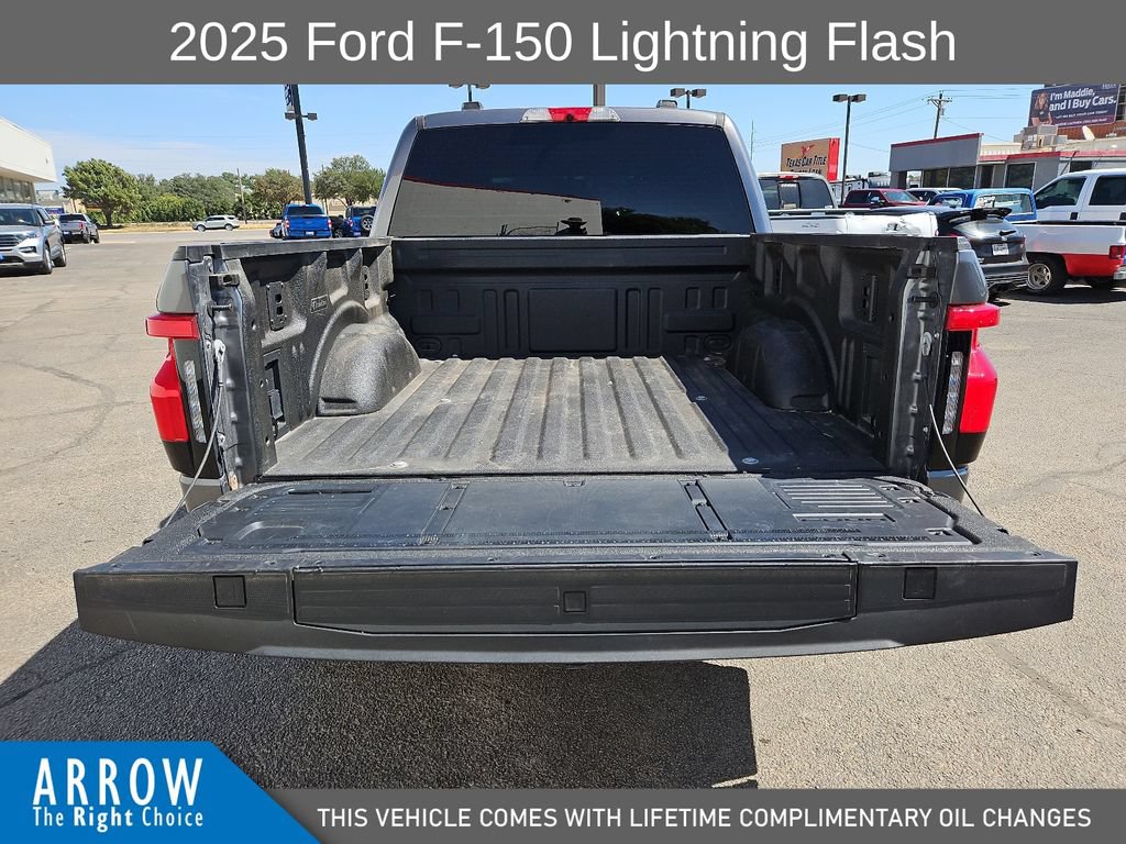 Used 2025 Ford F150 Lightning Flash AWD/4WD image 18