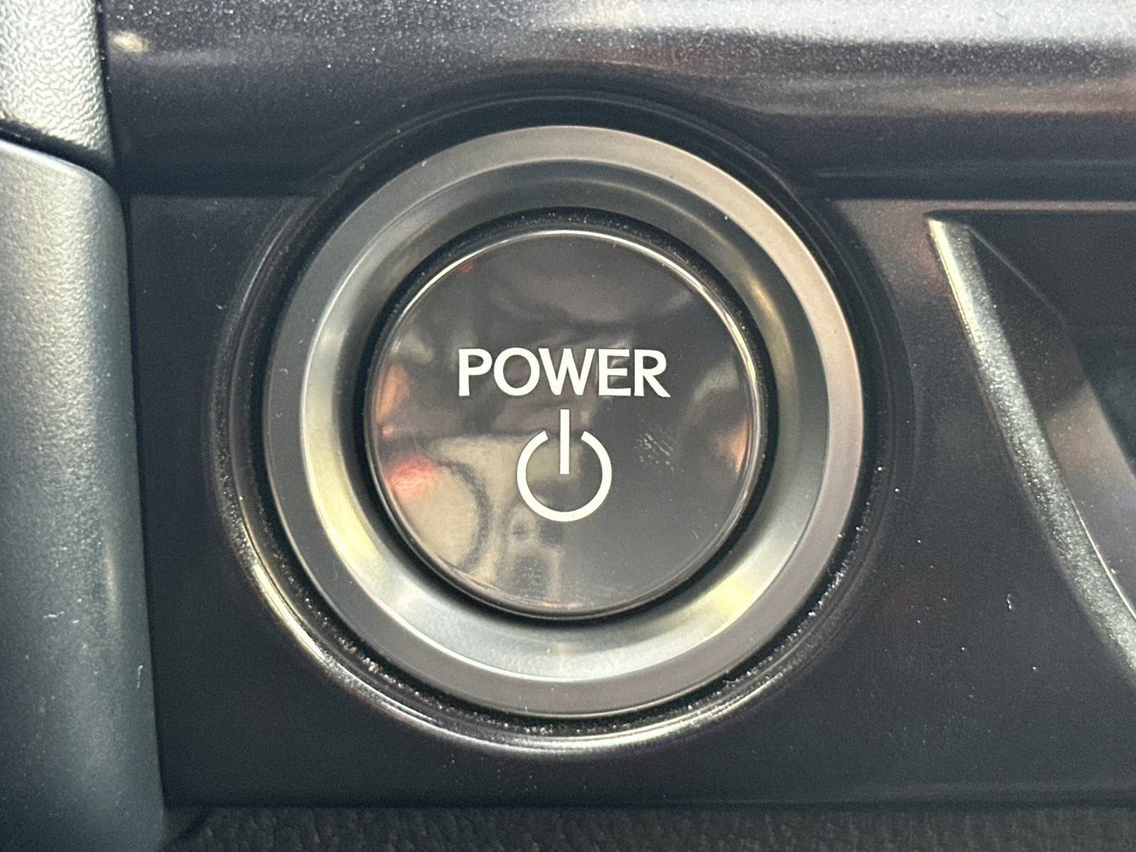 Used 2024 Lexus UX 250h FWD w/ Premium Package image 24