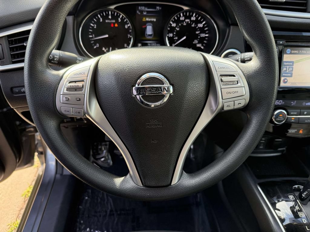 Used 2015 Nissan Rogue SV w/ SV Premium Package AWD/4WD image 20