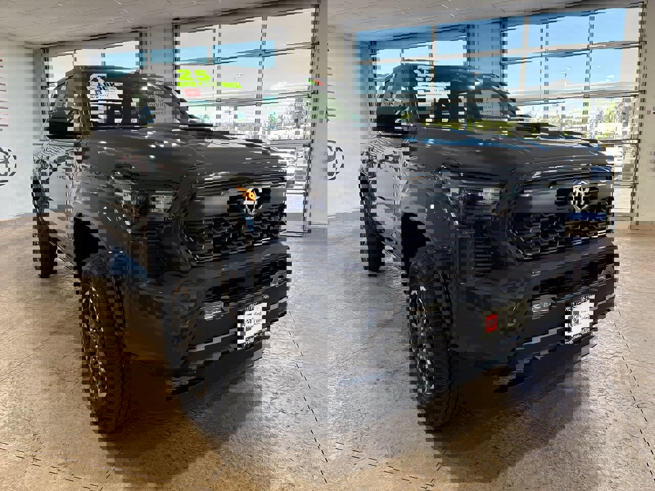 Certified 2025 Toyota Tacoma TRD Sport AWD/4WD image 4