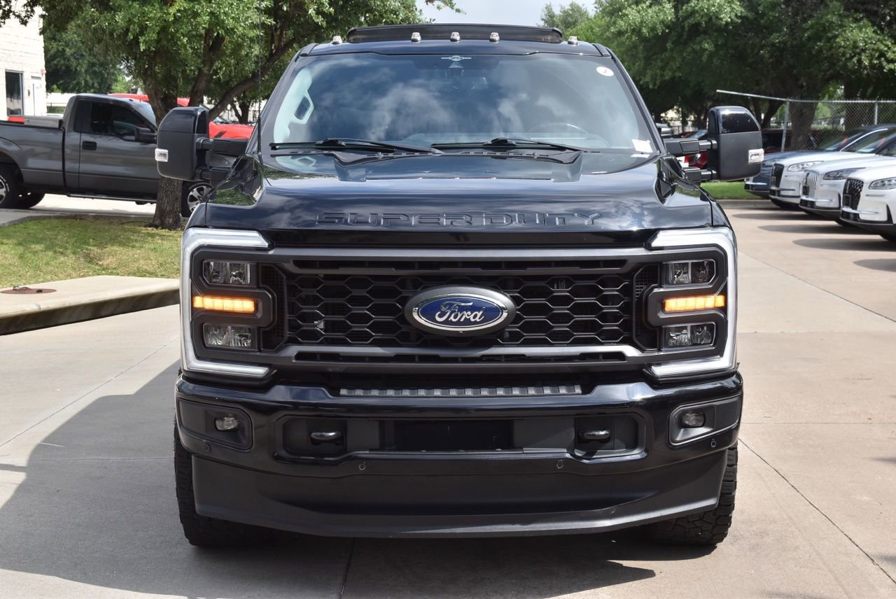 Certified 2023 Ford F250 Lariat w/ Lariat Ultimate Package AWD/4WD image 3