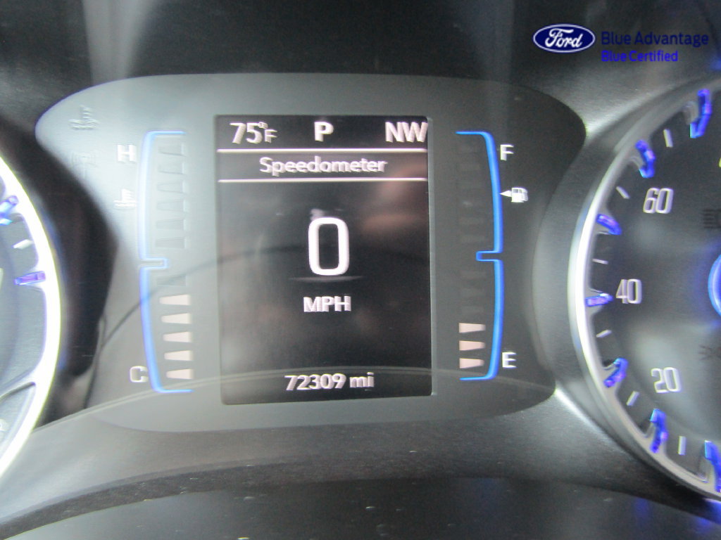 Used 2017 Chrysler Pacifica Touring Plus w/ Tire & Wheel Group FWD image 40