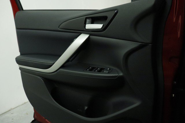 New 2026 Mitsubishi Eclipse Cross SEL AWD/4WD image 15