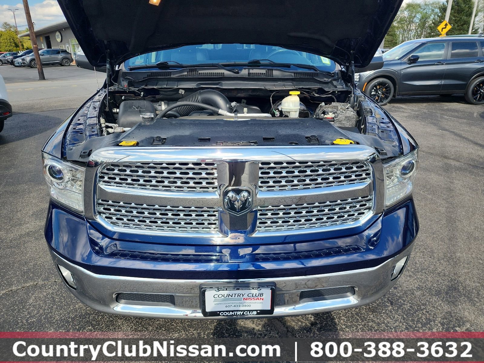 Used 2017 RAM 1500 Laramie AWD/4WD image 33