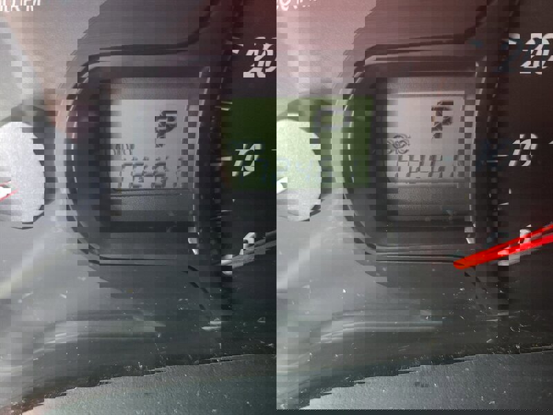 Used 2014 Toyota Sienna LE image 22