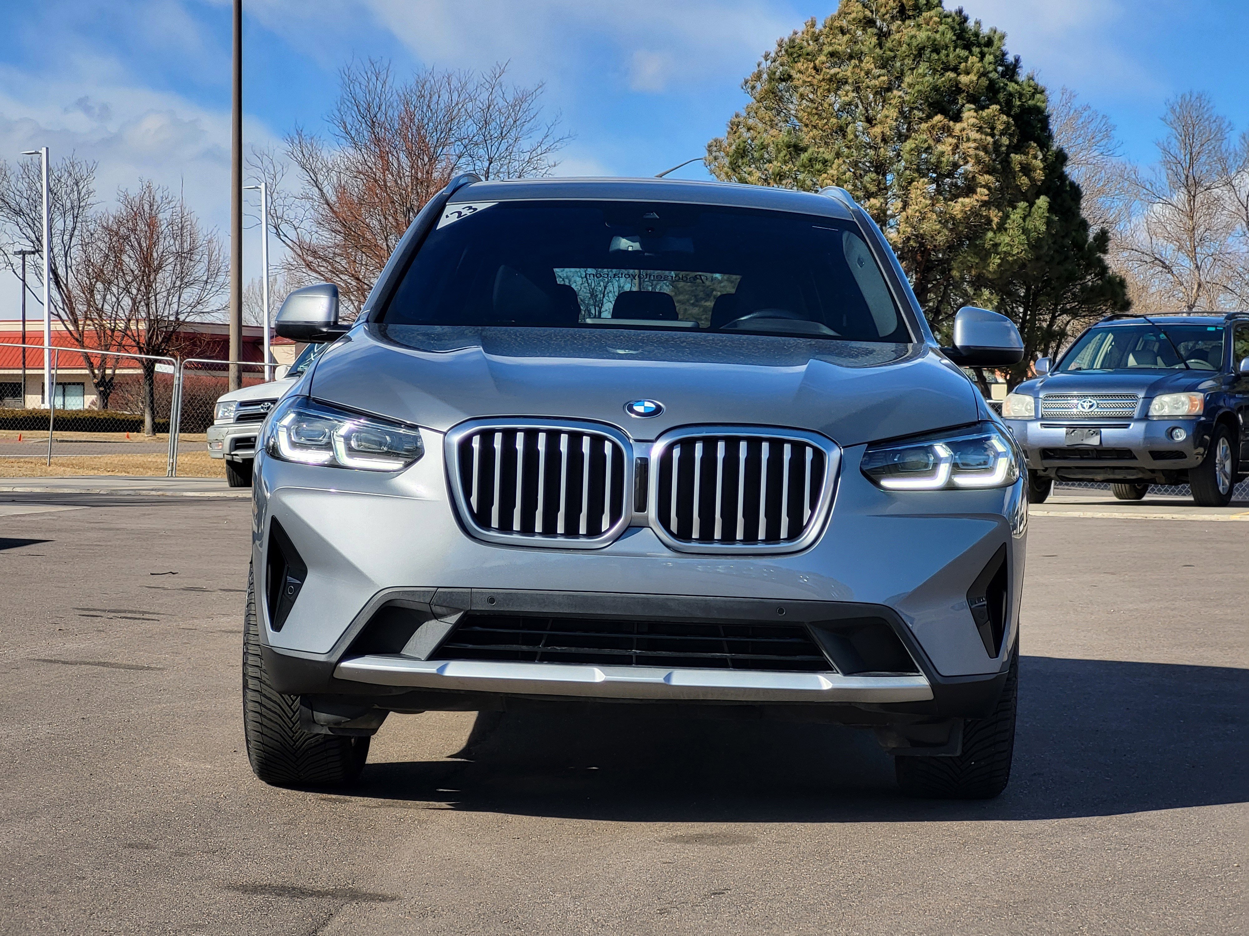 Used 2023 BMW X3 xDrive30i w/ Premium Package image 2