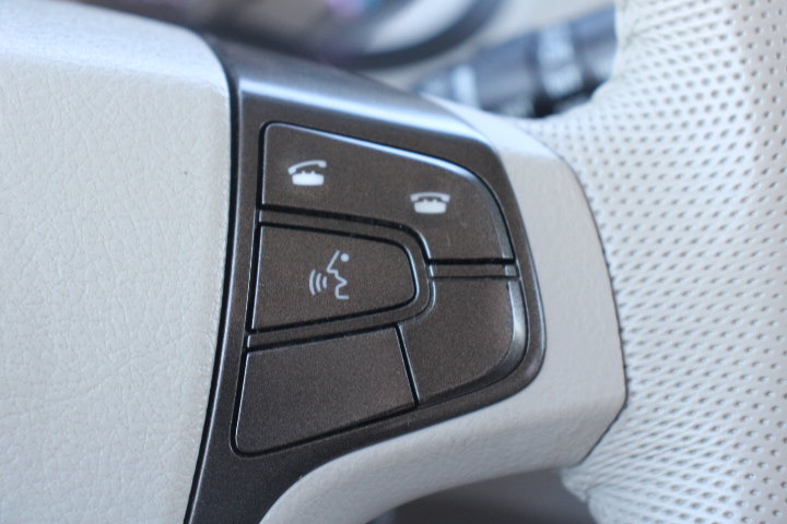 Used 2013 Toyota Sienna XLE FWD image 25