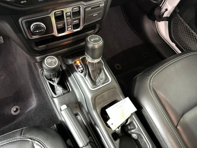 Used 2023 Jeep Wrangler Unlimited Sahara image 19