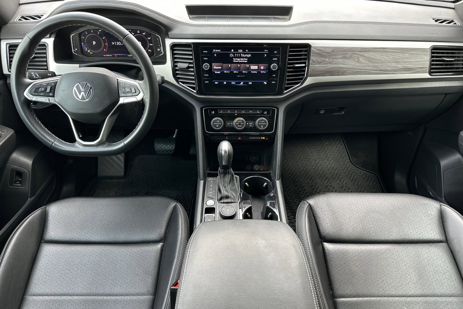 Used 2022 Volkswagen Atlas Cross Sport SE image 13