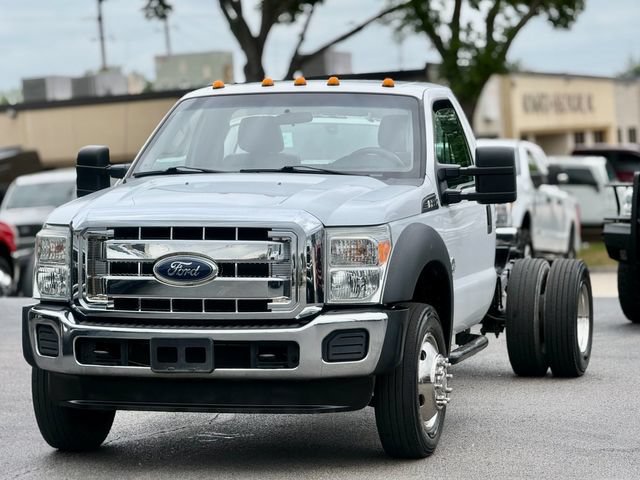 Used 2013 Ford F550 2WD Regular Cab Super Duty w/ Payload Upgrade Pkg image 3
