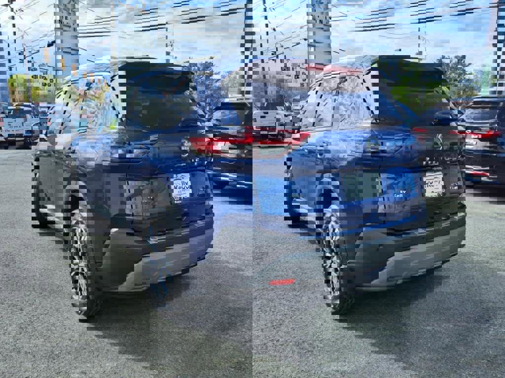 Used 2022 Nissan Rogue SV w/ SV Premium Package image 7