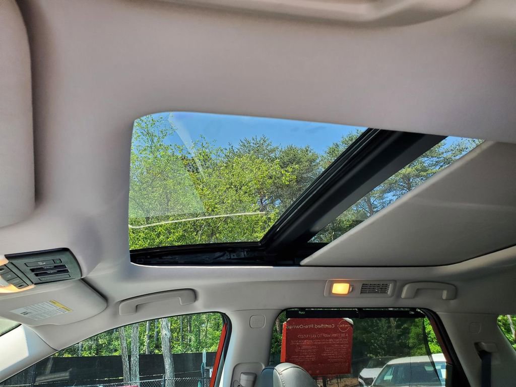 Certified 2025 Nissan Pathfinder SL w/ SL Premium Package FWD image 20