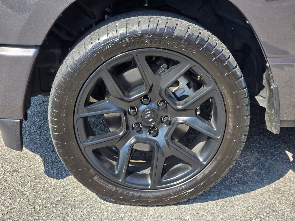 Used 2024 RAM 1500 Laramie AWD/4WD image 23