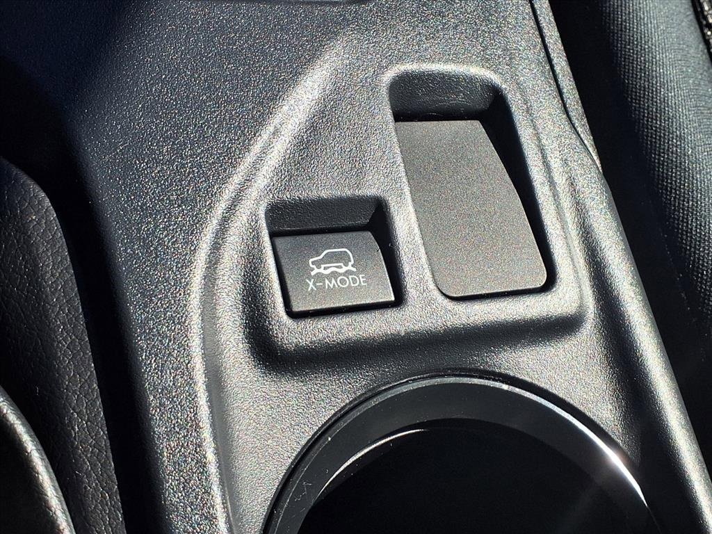 Used 2021 Subaru Crosstrek 2.0i image 16