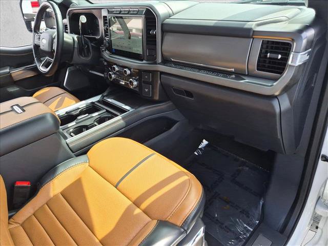 Used 2024 Ford F250 Platinum AWD/4WD image 21