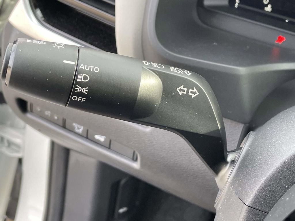 Used 2024 Nissan Rogue SL w/ SL Premium Package image 22