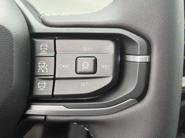 New 2026 Jeep Cherokee Limited AWD/4WD image 18