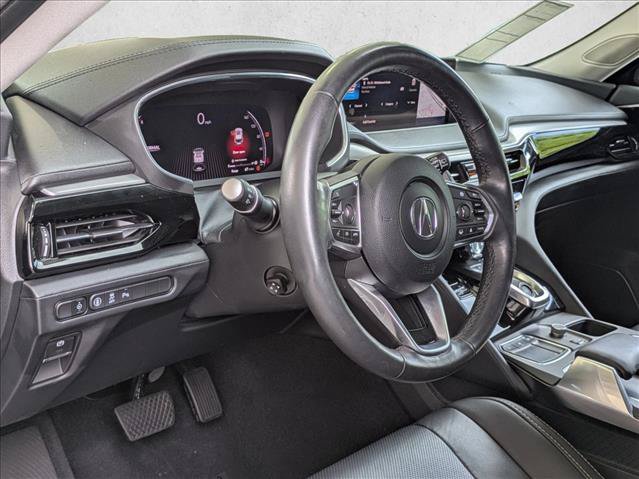 Used 2024 Acura MDX w/ Technology Package FWD image 10