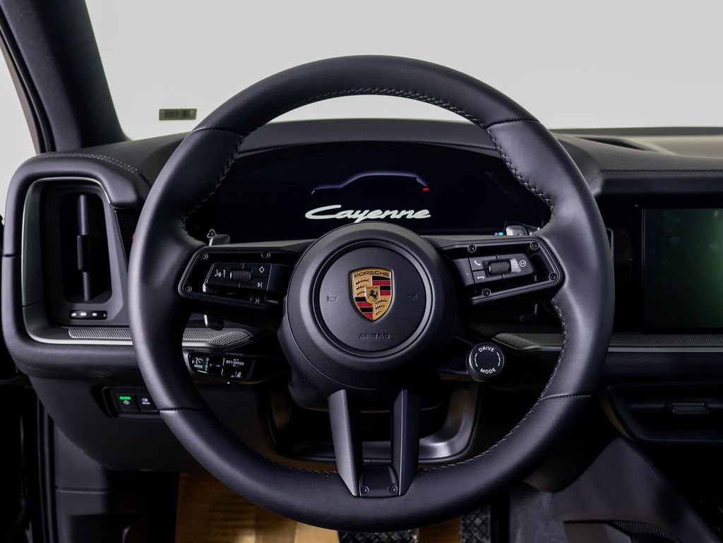 New 2026 Porsche Cayenne image 21
