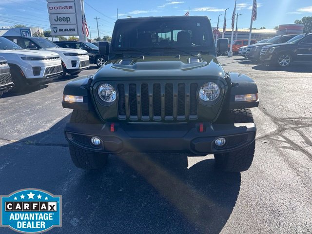 Used 2023 Jeep Gladiator Rubicon w/ Cold Weather Group AWD/4WD image 2