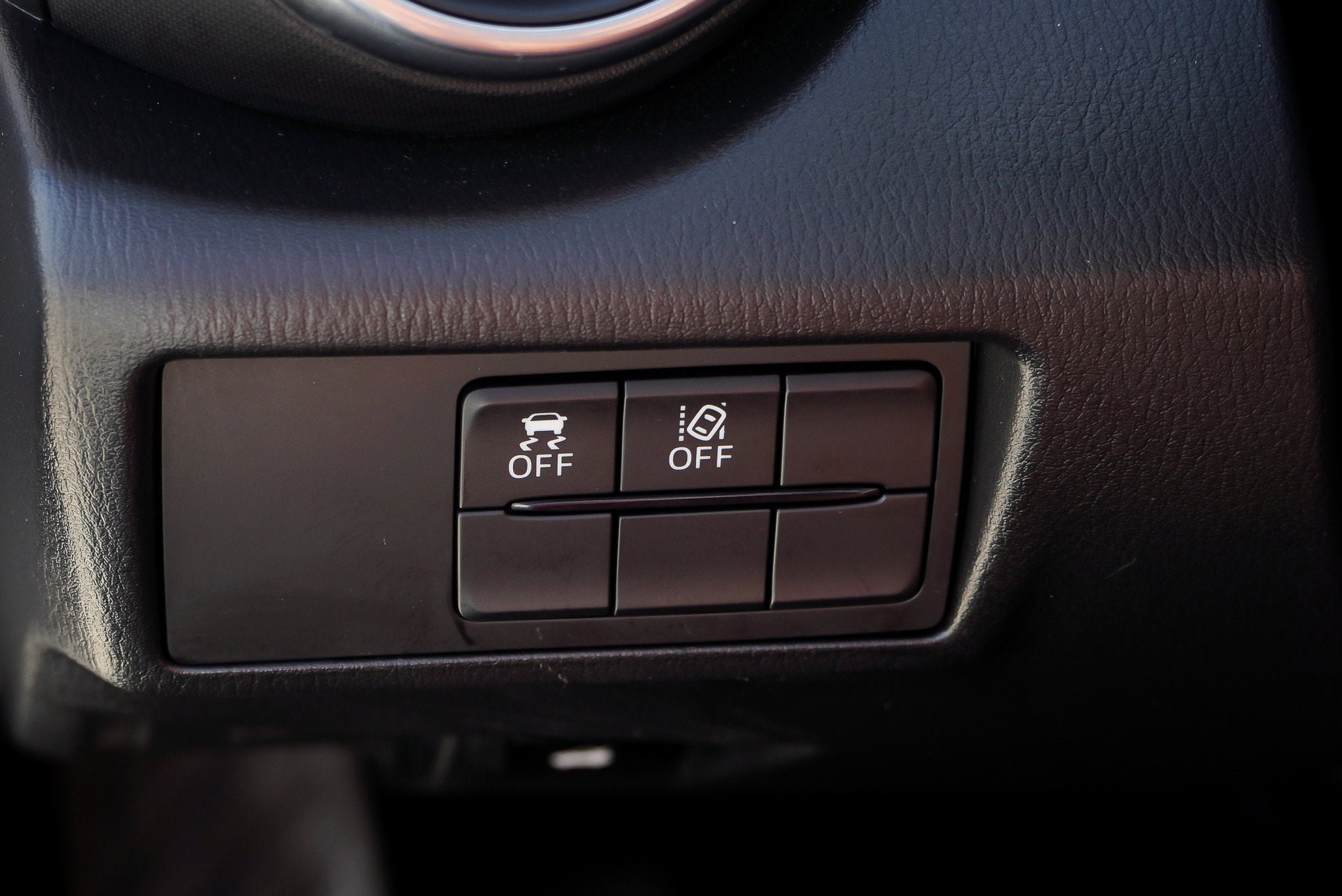 Used 2022 MAZDA MX-5 Miata RF Grand Touring w/ Weather Package RWD image 23