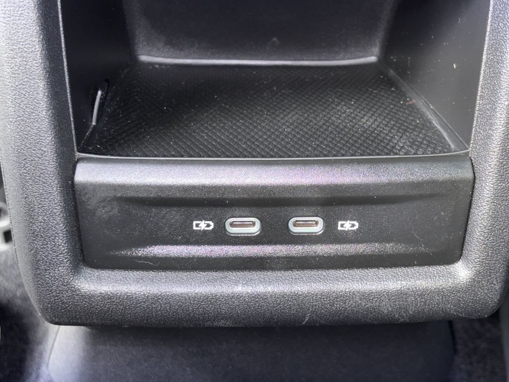 Used 2023 Volkswagen ID.4 Pro RWD image 31