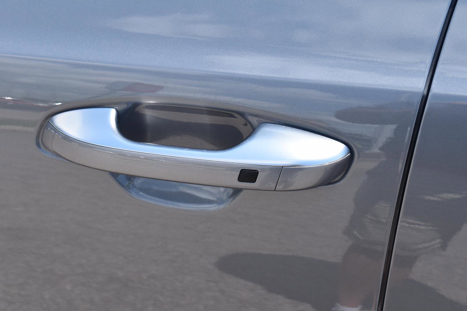 Used 2022 Kia Telluride S FWD image 5