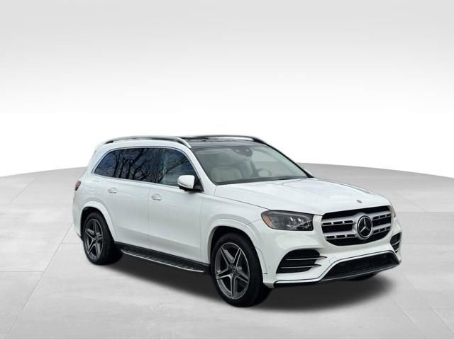 Used 2022 Mercedes-Benz GLS 450 4MATIC image 9