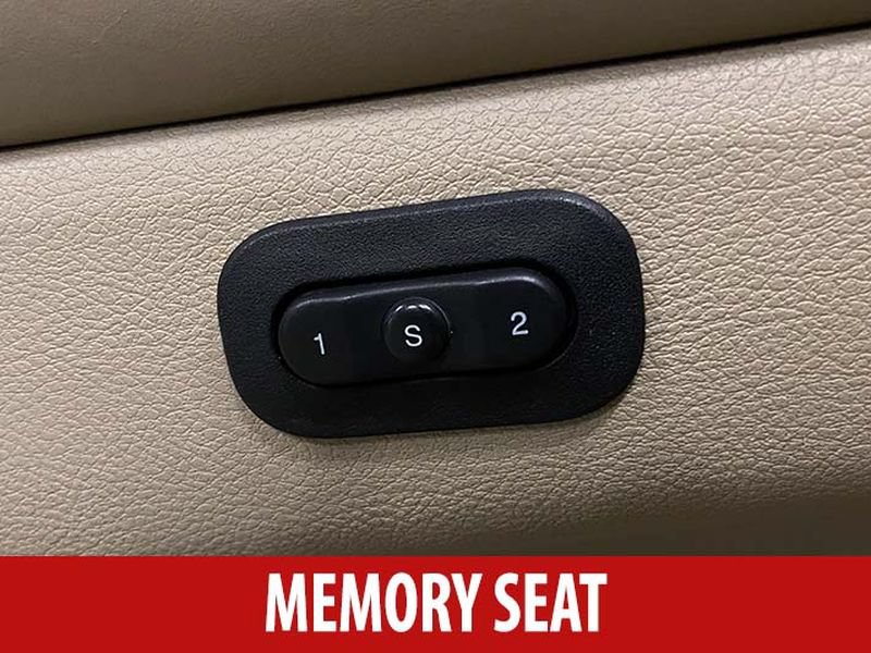 Used 2014 Dodge Durango Citadel w/ Technology Group AWD/4WD image 11