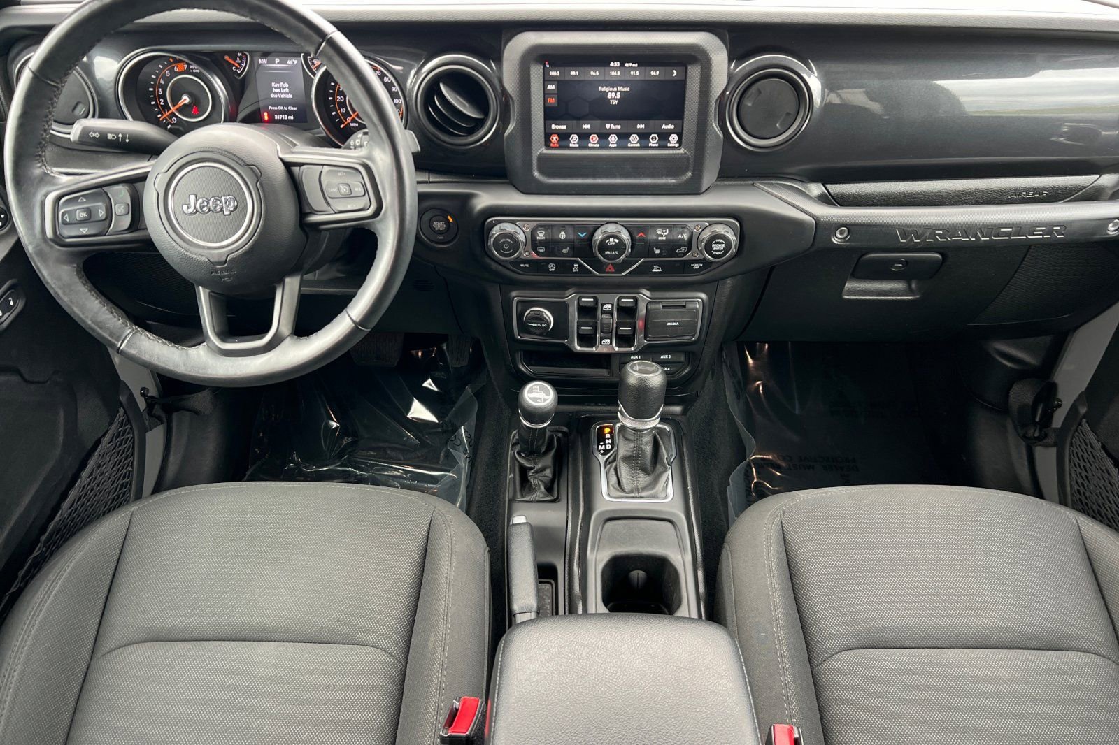 Used 2023 Jeep Wrangler Sport image 13