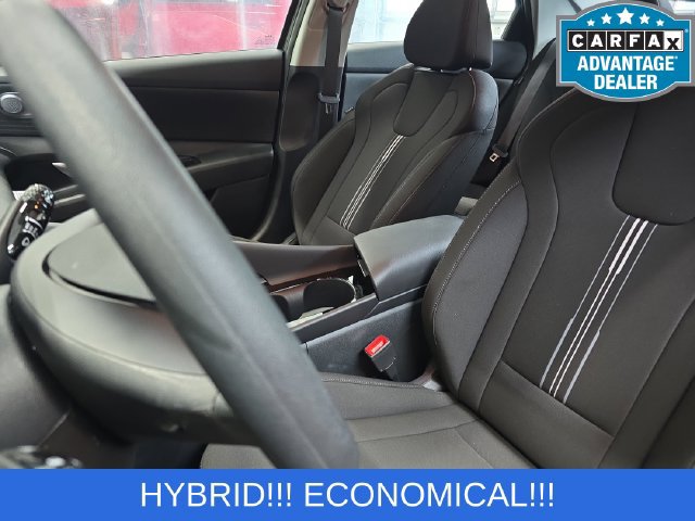 Used 2026 Hyundai Elantra Hybrid FWD image 15